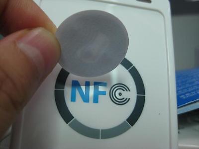 NTAG213 RFID NFC Round 25mm Adhesive back White Smart Sticker Tag (pack of 1000)